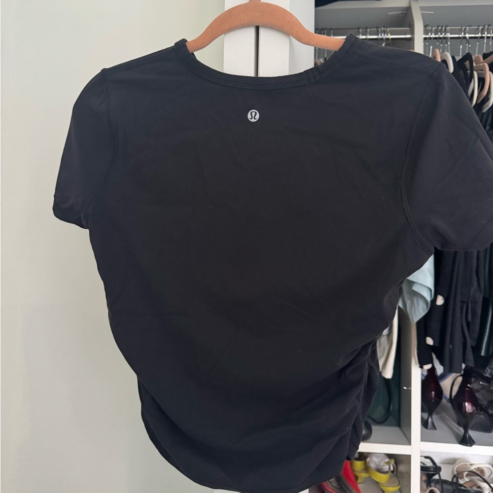 Lululemon cinched cropped tee